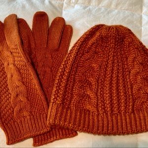 Hat & Gloves Set